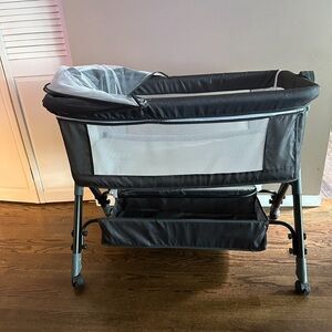Black Baby Bassinet with Mesh Sides